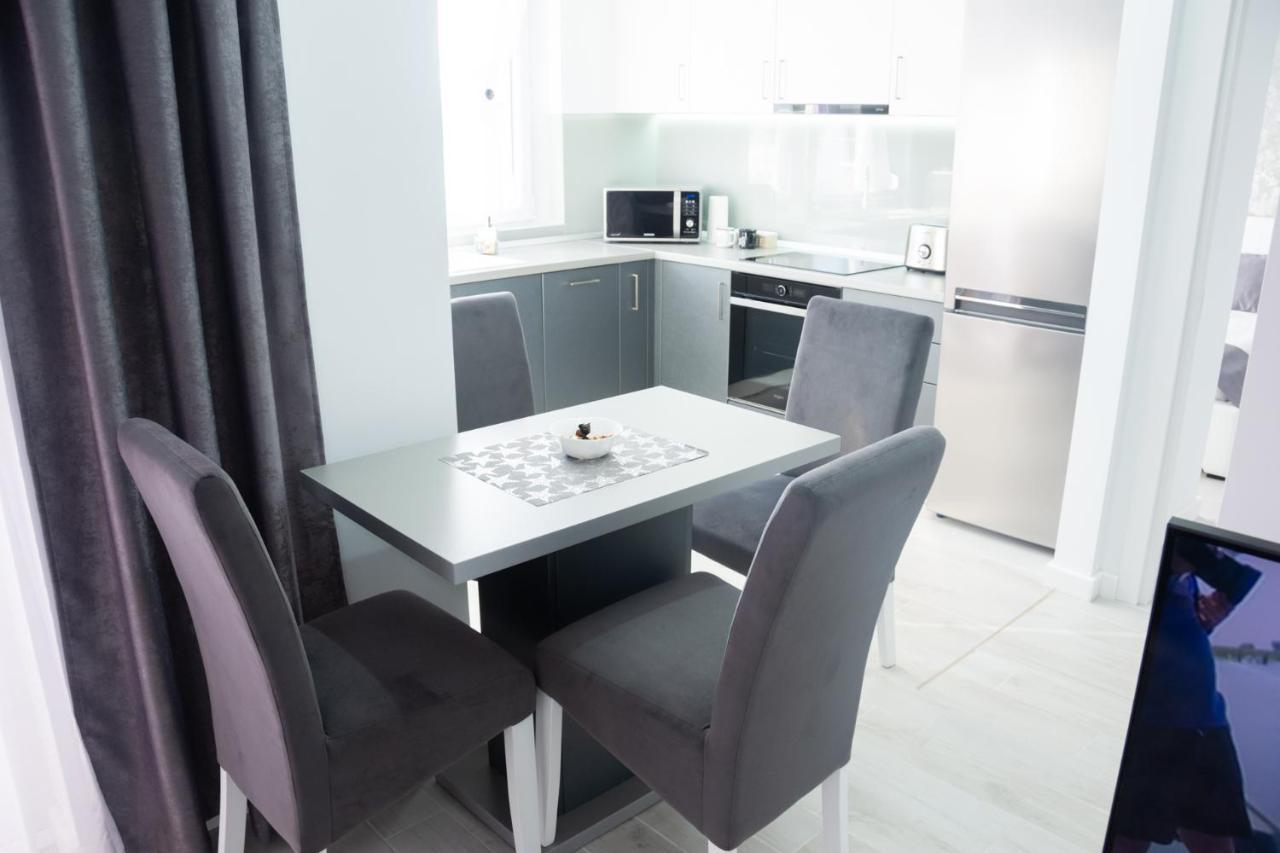 Gala Residence In Oradea Ngoại thất bức ảnh